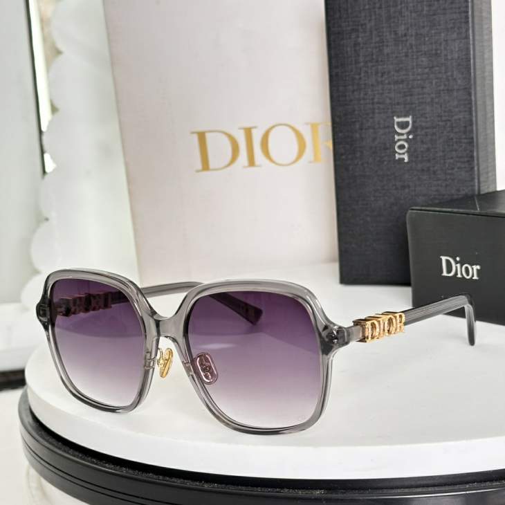 Picture of Dior Sunglasses _SKUfw75841737fw
